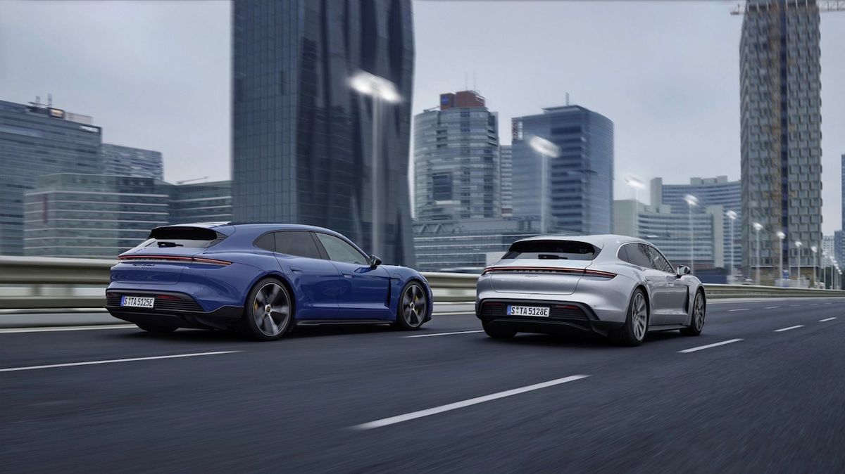 Kombi z Porsche Taycan už nemusí být oplastované, přijíždí verze Sport Turismo